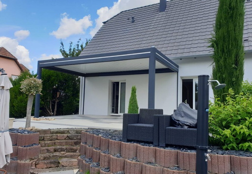 LUX VENTURY